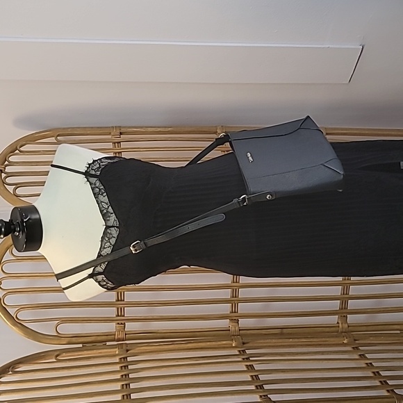 Donna Mizani black lace slip dress size small zipper back and hook closure slit - Picture 14 of 16